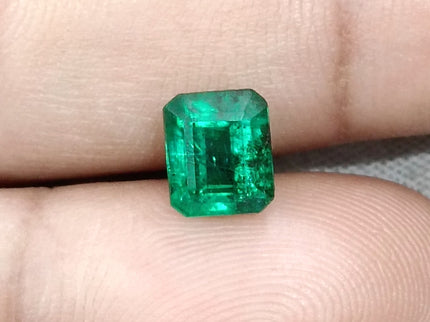 1.85ct Natural Emerald Exceptional Top Green Octagon Cut Zambian Loose Gemstone