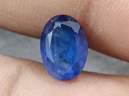 Royal Blue Sapphire 4.01ct Natural Oval Cut Loose Gemstone