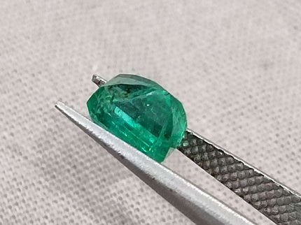 Certified 1.29ct Zambian Natural Emerald, Excellent Luster, Minor Oiled Stone