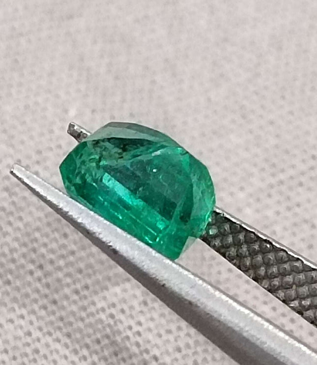 Certified 1.29ct Zambian Natural Emerald, Excellent Luster, Minor Oiled Stone