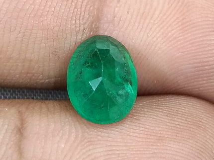 Grass Green Zambian Emerald 3.00ct Natural Certified Oval Cut Loose Gemstone