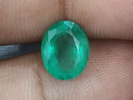 Certified 2.47ct Natural Zambian Emerald Stone.