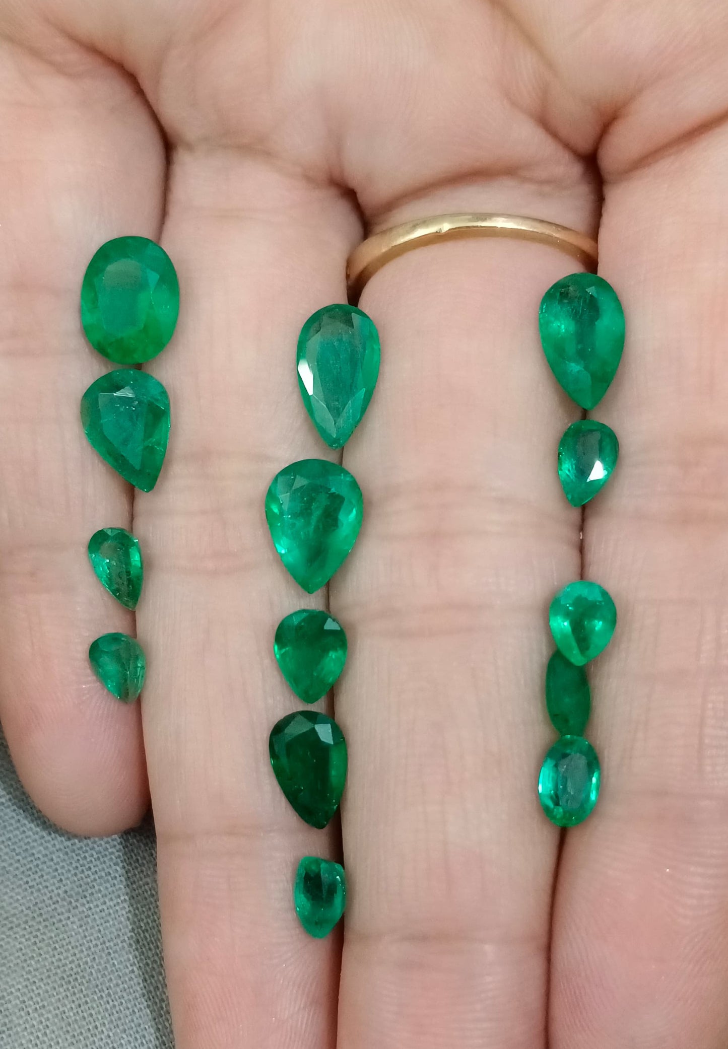 10.85ct Fine Quality Emerald Parcel, 100% Natural Gems