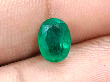 1.98ct Medium Vivid Green Natural Emerald Zambia Oval Cut Loose Gemstone
