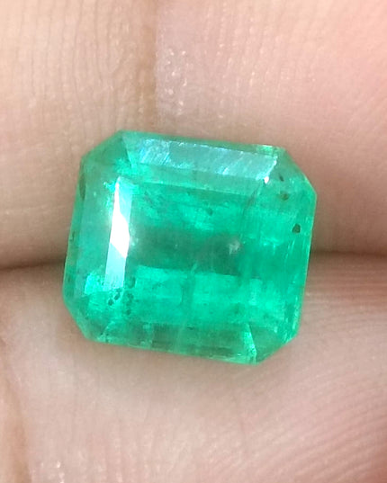 GSI Certified Medium Sea Green Zambian Emerald Minor Oiled Loose Gemstone