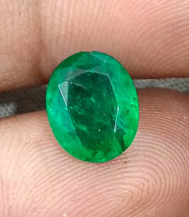 Zambian Emerald 2.68ct Vivid Green Certified Natural Oval Cut Loose Stone