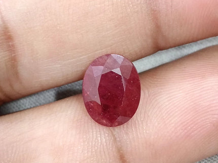 5.27ct Unheated Natural Ruby Crimson Velvet Red Oval Cut Gemstone