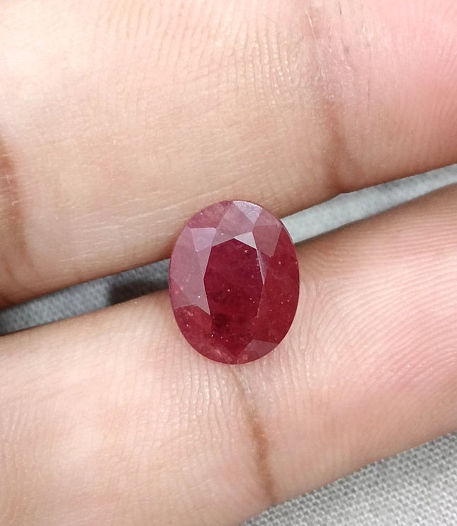 5.27ct Unheated Natural Ruby Crimson Velvet Red Oval Cut Gemstone