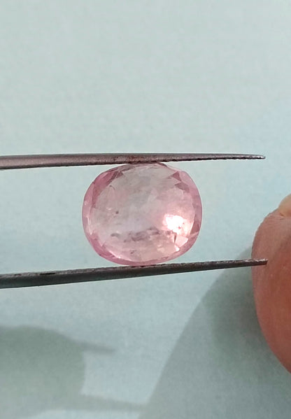 5.73ct Certified Padparadscha Sapphire , 100% Natural Untreated Gem.