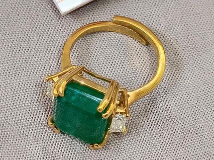 8.36ct Natural Emerald Ring Set with 0.38ct Diamonds(CVD) 925 Silver Gold Plated