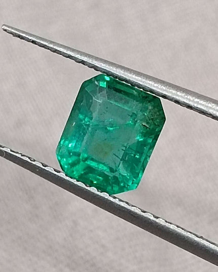 GSI Certified 1.29ct Medium Deep Green Zambian Emerald Minor Clarity Enhanced Loose Gemstone