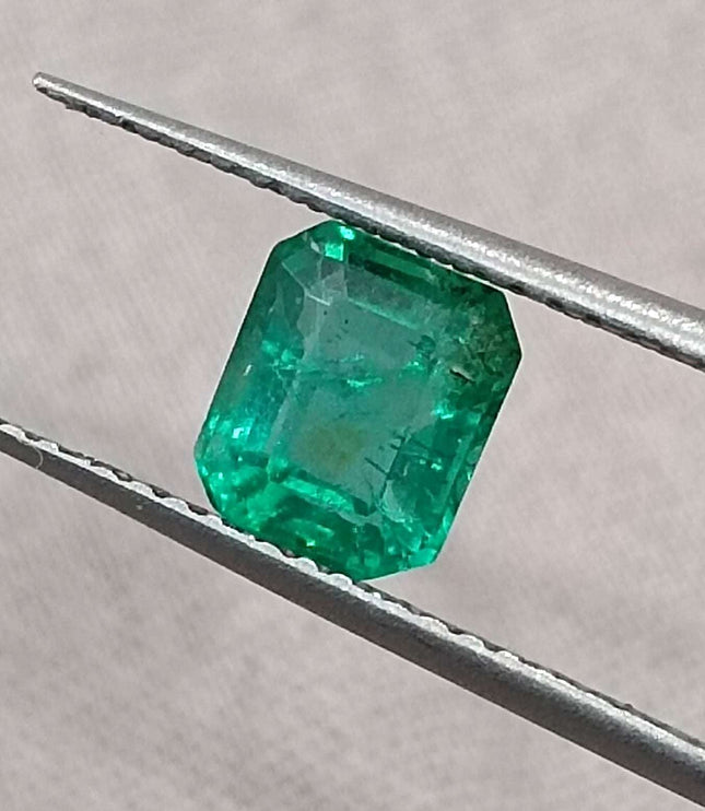 Certified 1.29ct Zambian Natural Emerald, Excellent Luster, Minor Oiled Stone