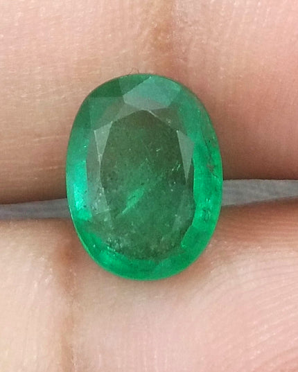 GSI USA Certified Medium Vivid Green Natural Zambian Emerald Minor Oiled Loose Gemstone