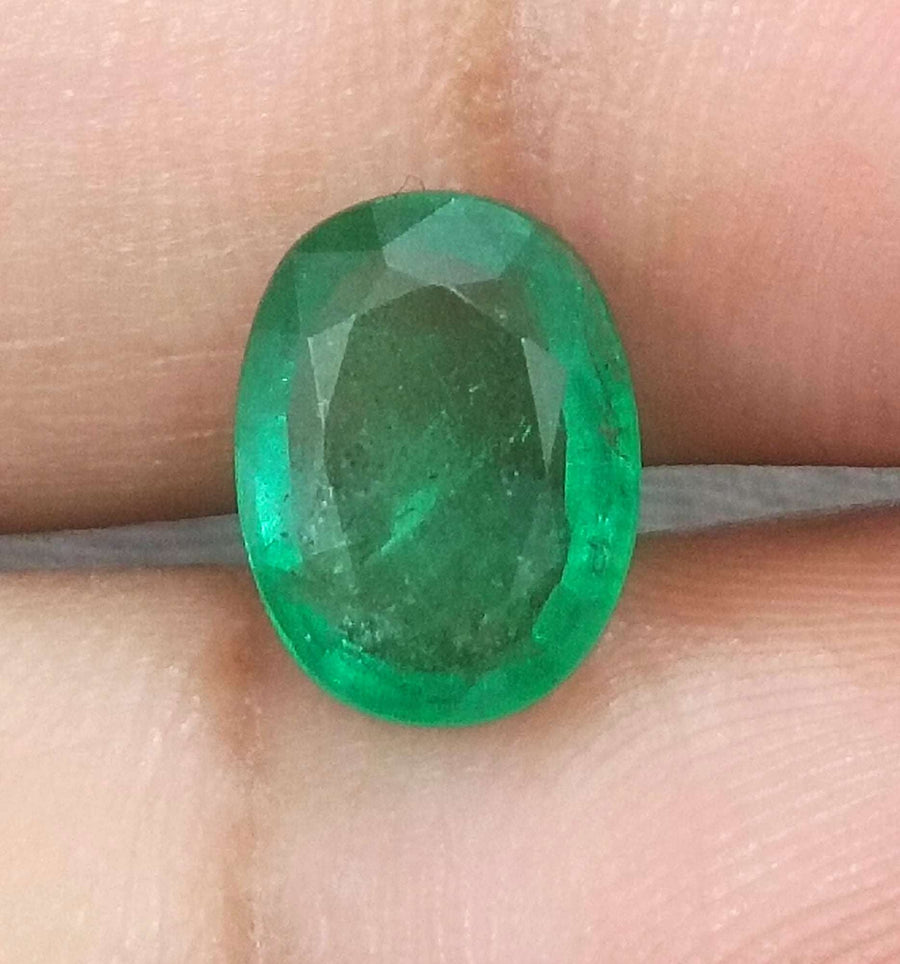 Zambian Emerald 2.34ct Certified Natural Vivid Green Oval Cut Loose Gemstone