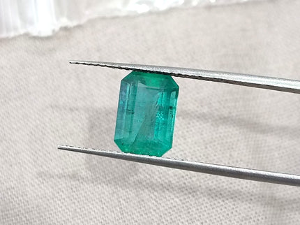 Natural Emerald 1.87ct Zambian SGL Certified Medium Bluish Green Octagon Cut Minor Oiled Loose Gemstone