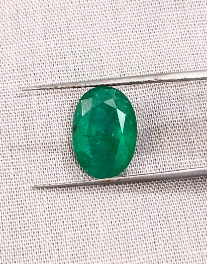 4.23ct Pakistan Emerald, 100% Natural Earth Mined Gemstone