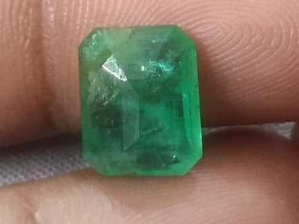 4.50ct Certified Swat Natural Emerald Stone