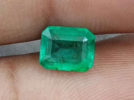 Certified 1.31ct Natural Zambian Emerald