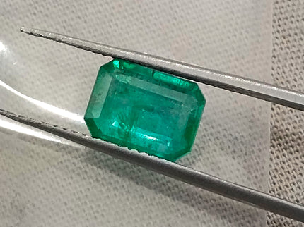 Zambian Emerald 1.67ct Medium Green Certified Natural Octagon Cut Gemstone