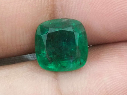 3.38ct Certified Zambian Emerald, Deep Vivid Green Gemstone.