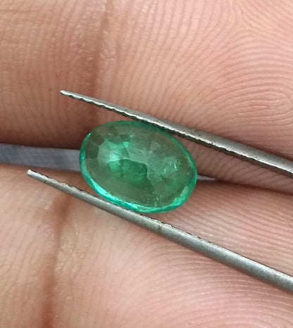 GSI Certified 1.63ct Colombian Emerald, 100% Natural Gemstones