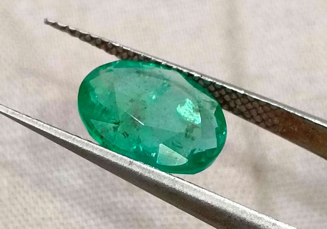 GSI Certified 2.42ct Medium Green Zambian Emerald Minor Oiled Loose Gemstone