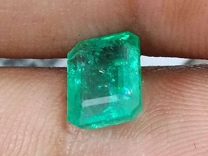 GSI Certified 1.76ct Natural Zambian Emerald Stone