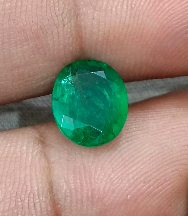 Zambian Emerald 2.68ct Vivid Green Certified Natural Oval Cut Loose Stone