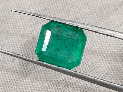 2.11ct Zambian Emerald, Medium Light Green Octagon Cut Loose Gemstone