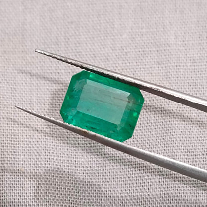 4.81ct Certified Zambian Emerald, 100% Natural Gem