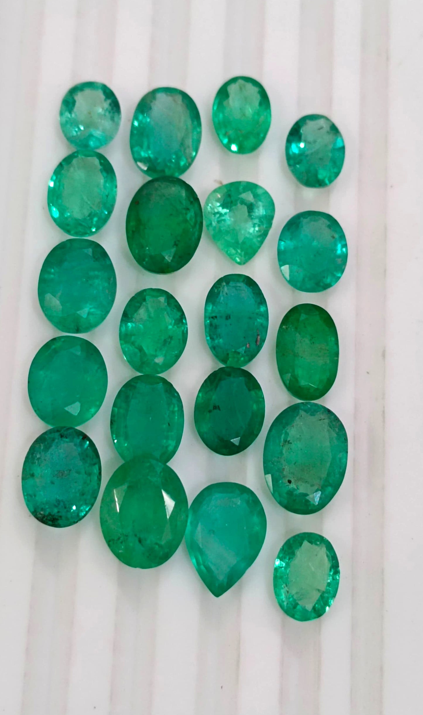 21.66ct Emerald Parcel, 100% Natural Emeralds