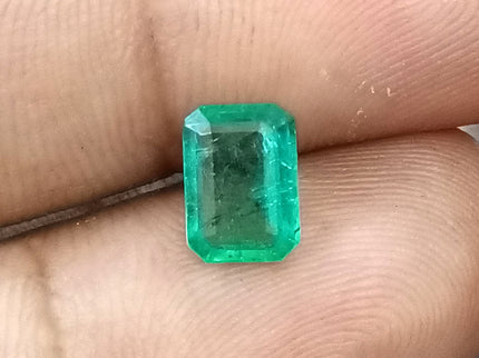 1.47ct Emerald Natural Pastel Green Octagon Cut Minor Oiled Loose Gemstone