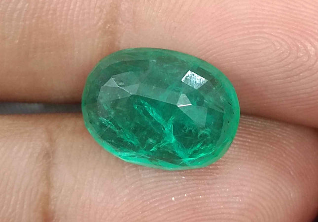 Big 7.48ct Panjshir Emerald, Medium Spring Green Oval Cut Natural Minor Oiled Loose Gemstone