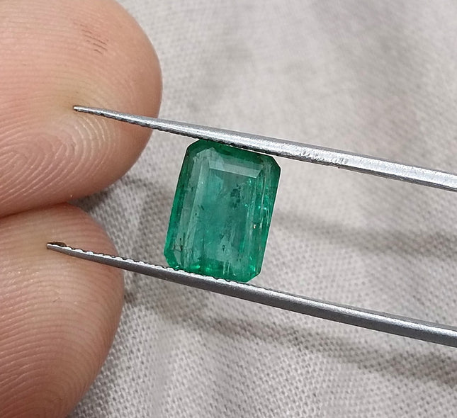 Natural Emerald 2.08ct Medium Green Zambian SGL Certified Octagon Cut Minor Oiled Loose Gemstone
