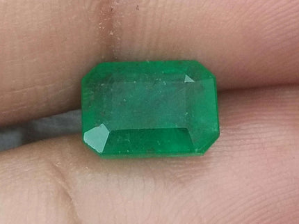 2.20ct Certified Zambian Natural Emerald Stone.
