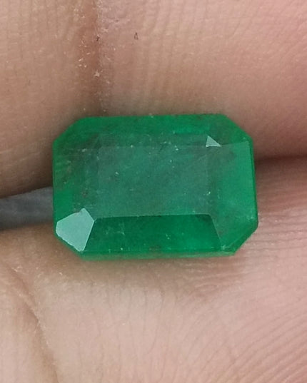 2.20ct GSI Certified Deep Velvet Green Zambian Emerald Minor Oiled Loose Gemstone