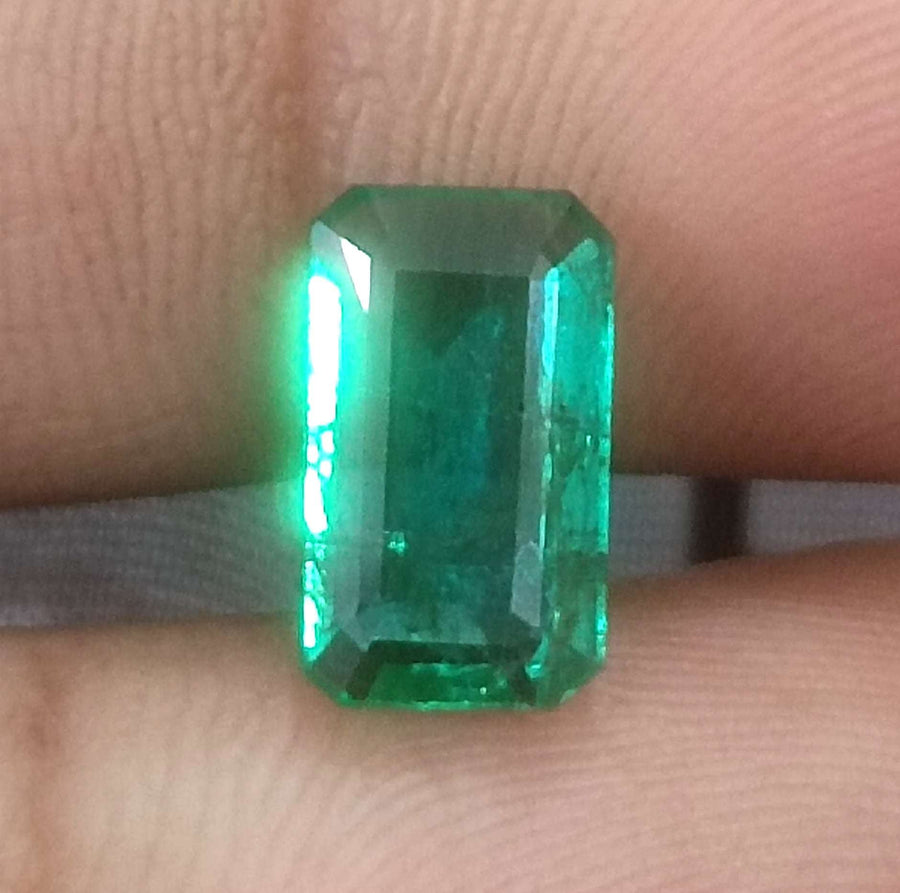 2.29ct Quality Natural Emerald, Certified Zambian Origin Octagon Cut Stone
