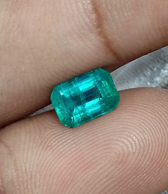 Natural Zambian Emerald 1.40ct SGL Certified Medium Bluish Green Octagon Cut Minor Oil Loose Gemstone