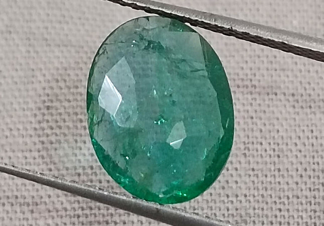 GSI Certified 2.19ct Medium Deep Green Emerald, Natural Gemstone