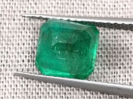 Zambian Emerald 1.61ct Natural Certified Medium Green Octagon Cut Loose Gemstone
