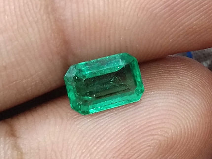 Panjshir Emerald 1.35ct Medium Green SGL Certified Octagon Cut Minor Oiled Gemstone