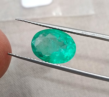 3.13ct Bright Sea Green Natural Emerald Zambia Minor Oiled Oval Cut SGL Certified Gemstone