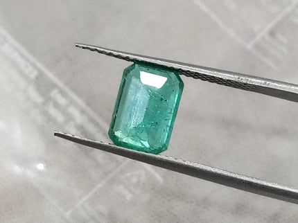1.47ct Emerald Natural Pastel Green Octagon Cut Minor Oiled Loose Gemstone