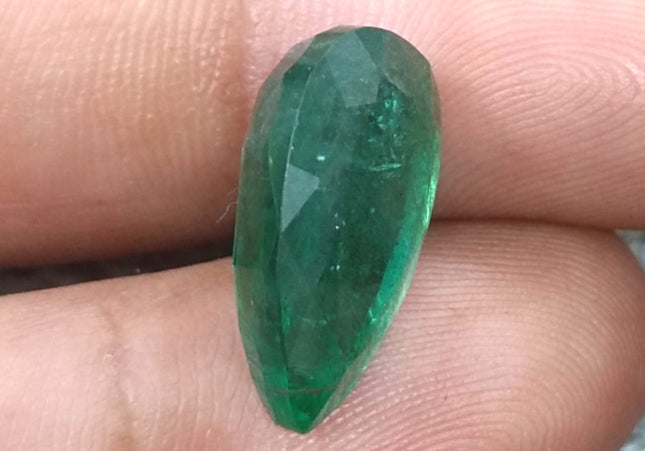 9.61ct Deep Vivid Green Natural Emerald, Earth Mined Gemstone