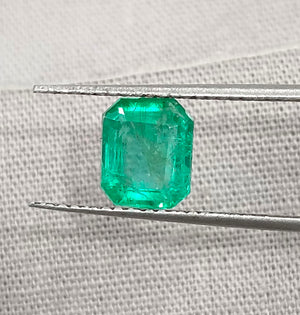 GSI Certified 1.42ct Panjshir Emerald Medium Intense Green Octagon Cut Gemstone
