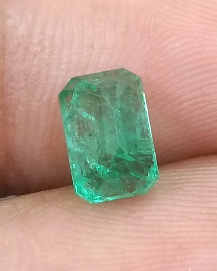 1.81ct GSI Certified Medium Deep Golden Green Zambian Emerald Minor Oiled Loose Gemstone