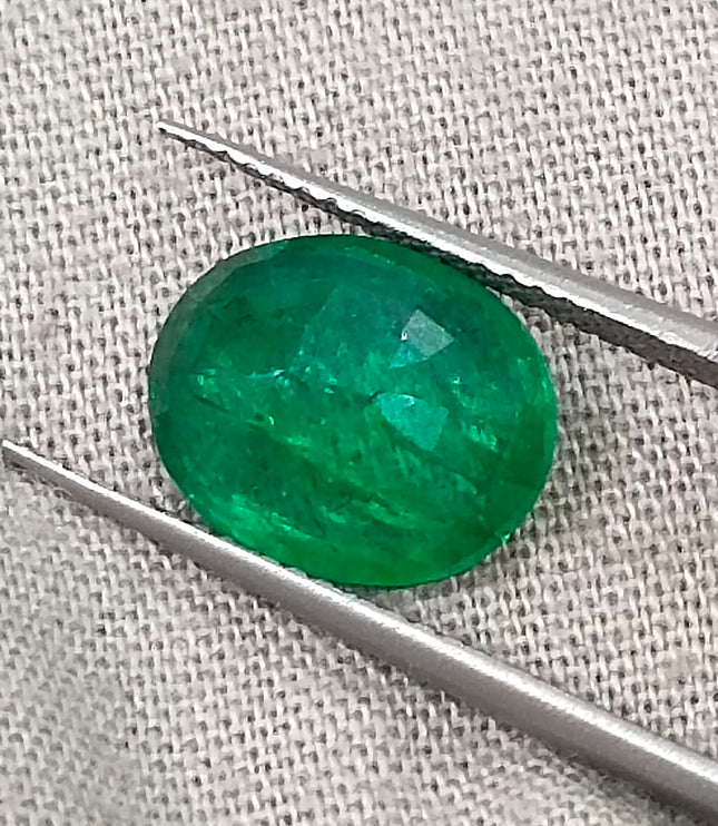 Zambian Emerald 2.68ct Vivid Green Certified Natural Oval Cut Loose Stone