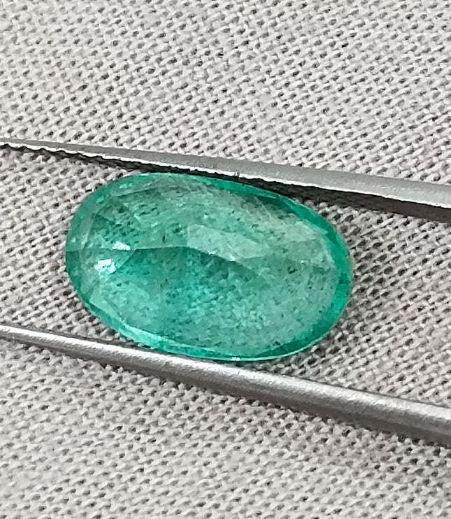 GSI Certified 3.11ct Pastel Green Emerald, 100% Natural Gemstone