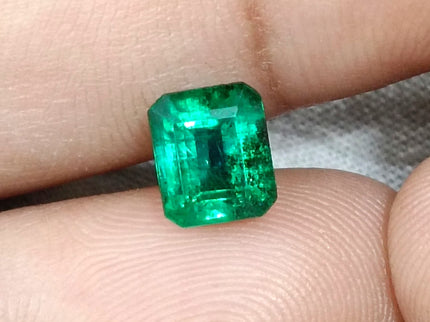 1.85ct Natural Emerald Exceptional Top Green Octagon Cut Zambian Loose Gemstone