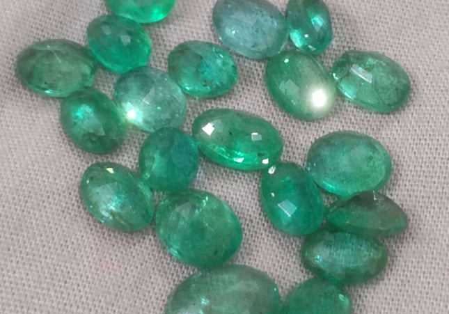 24.31ct Medium to Vivid Green Natural Zambian Emerald Parcel Minor Oiled Loose Gemstones